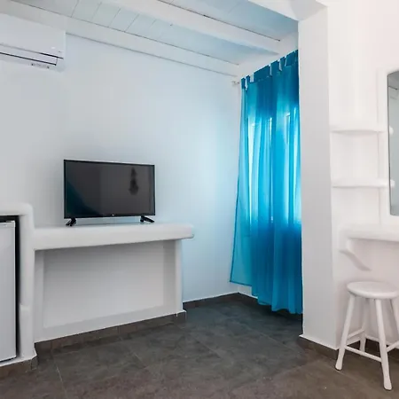 Alexandros Village Hotel Adamantas