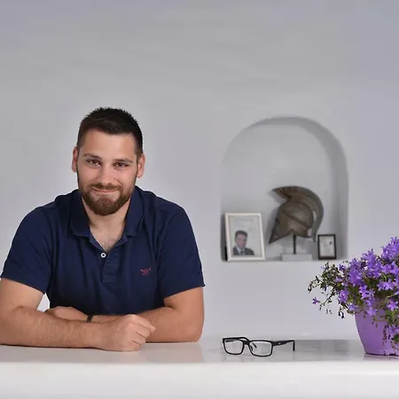 Alexandros Village Hotel Adamantas