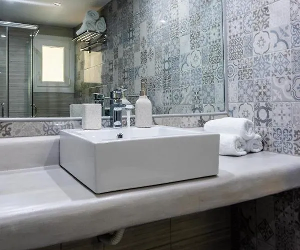 מלון Alexandros Village