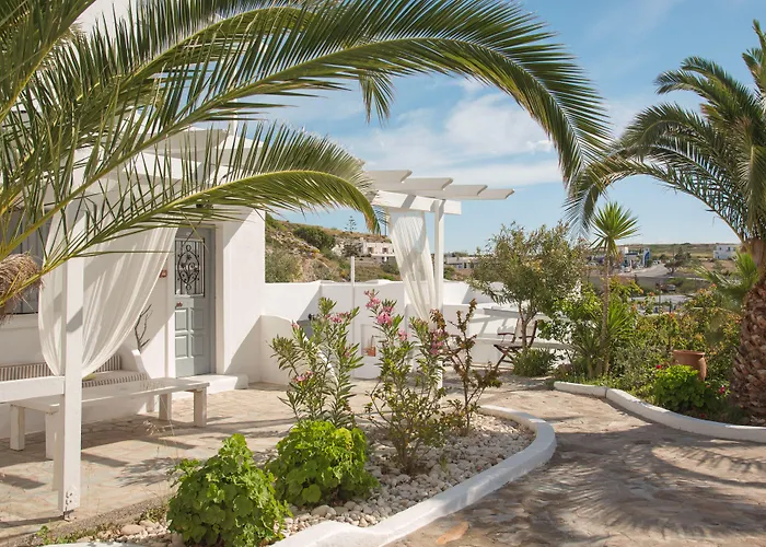 Alexandros Village מלון אדאמאס