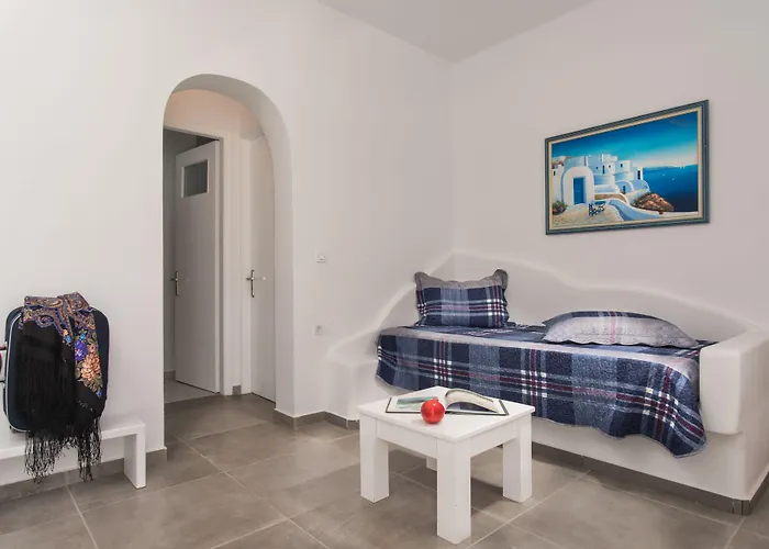 Alexandros Village 3* אדאמאס