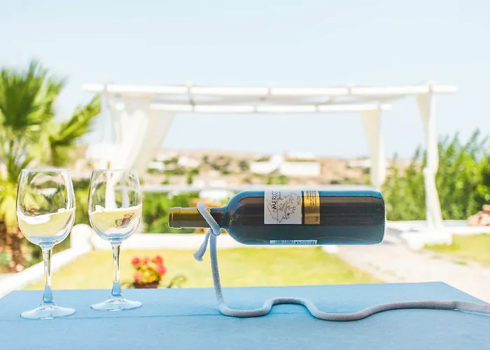 Alexandros Village מלון אדאמאס