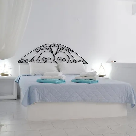 Alexandros Village 3* Adamantas (Milos)