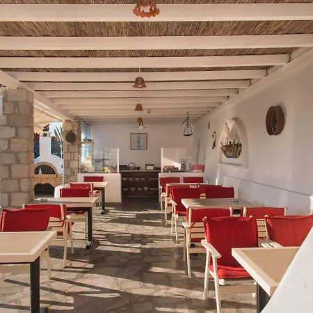 Alexandros Village Hotel