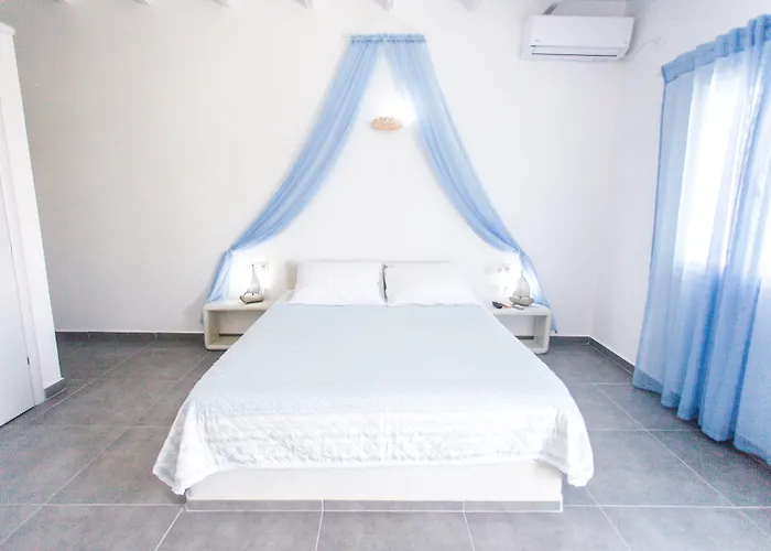 Alexandros Village Adamantas (Milos)