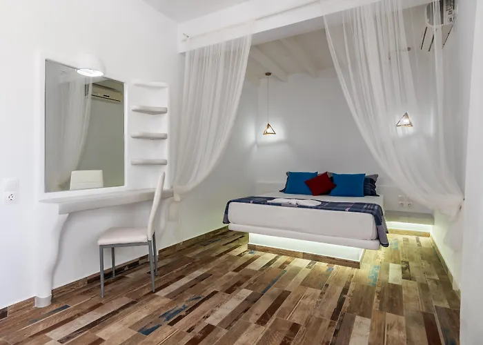 Alexandros Village 3* Adamantas (Milos)